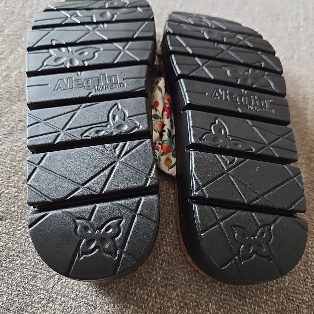 Alegria Dream Fit Slide Sandals Sage Orchard EUC No Box Adjustable Floral EU 40 - Picture 8 of 9